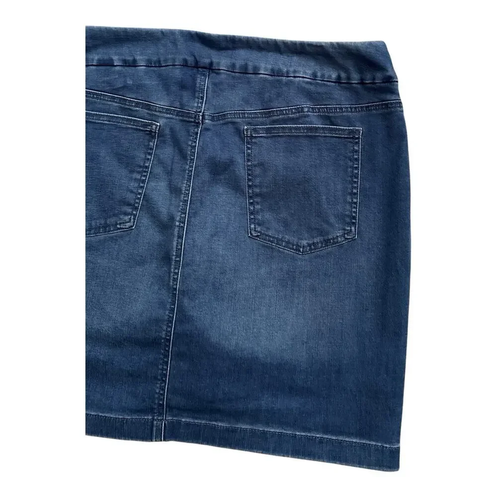 Chicos Skort Womens Size 2.5 US 14 Denim Blue Jean Pull On Stretch Shorts Skirt